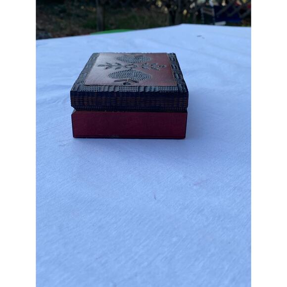 Handmade Polish Folk Art Wooden Trinket Box 3.5 x 5 in. Red Brown Heart Leaf EUC - Picture 3 of 14